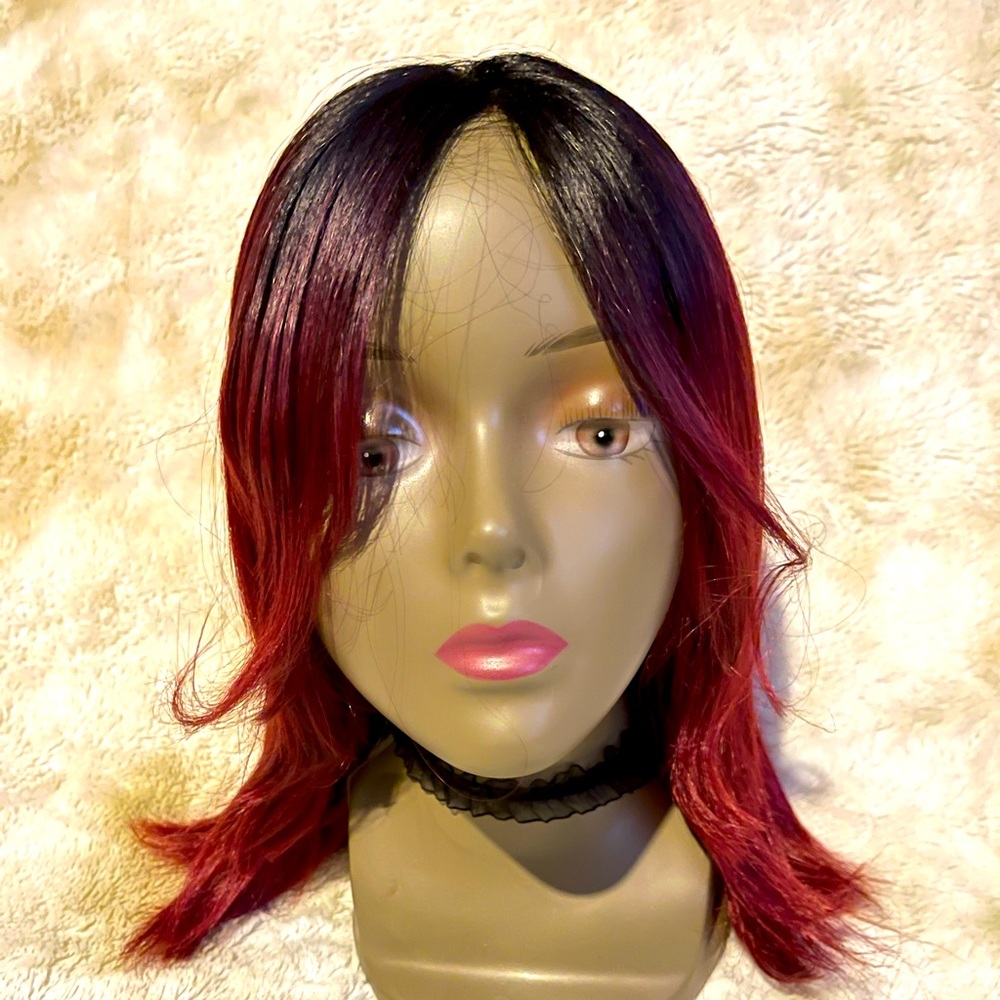 Wig burgundy